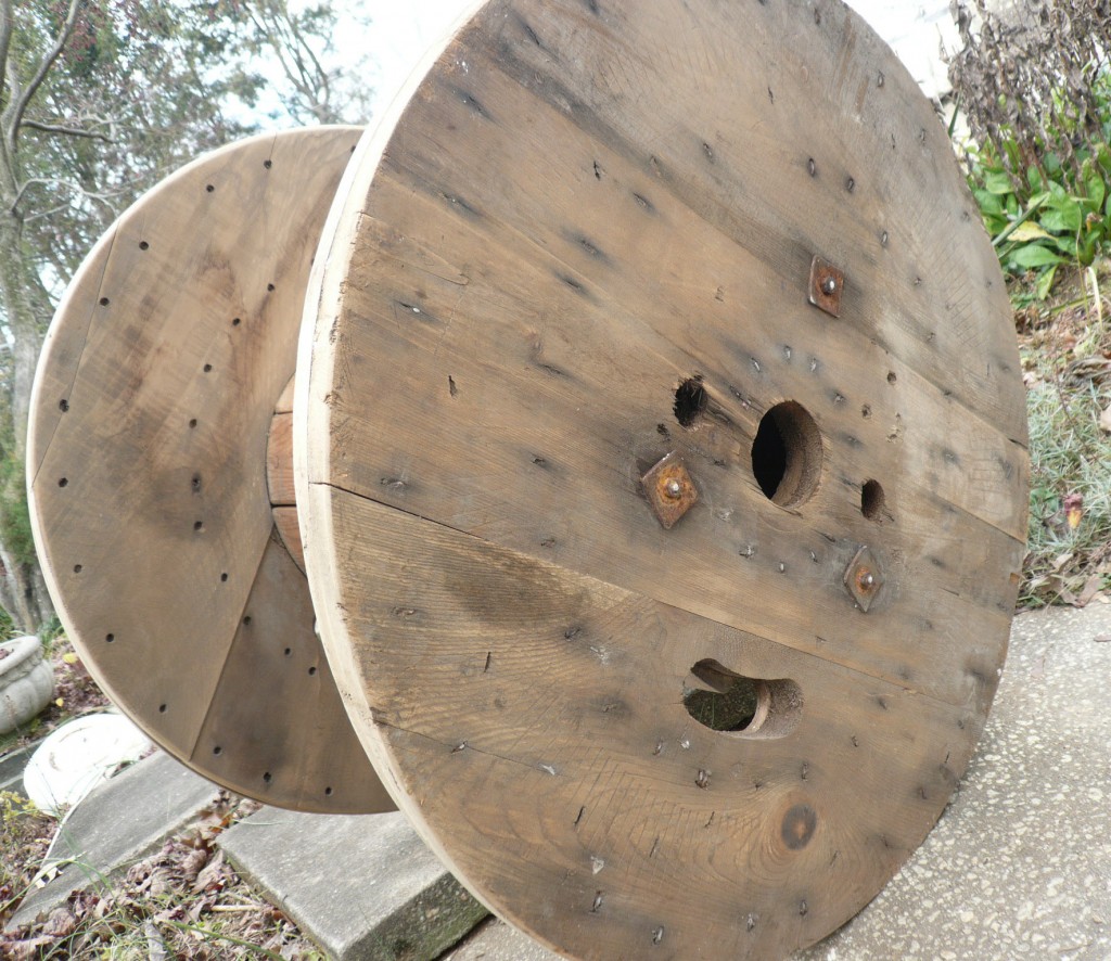 Raw wooden barrel